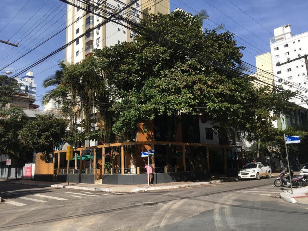 Hostel Chefs Bc Balneario Camboriu Exterior photo